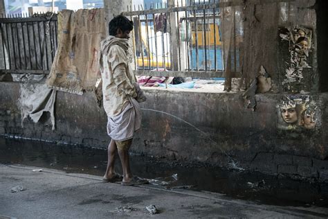 indian pee video|Air India 'pee.